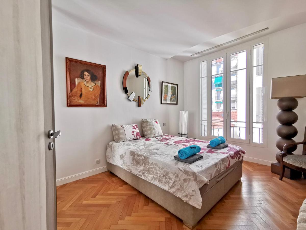 Luxury Baquis Apartment Nice Exterior photo